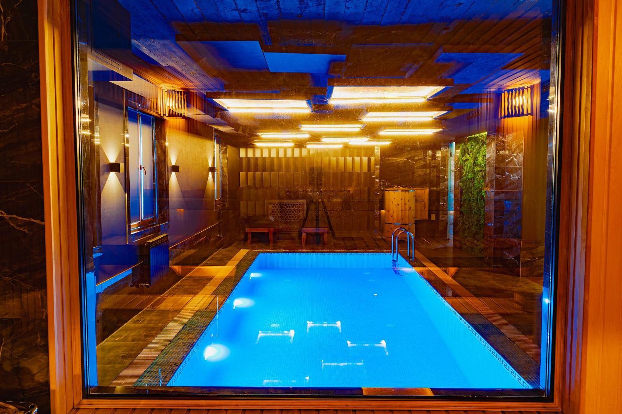 Altair Hotel シムケント エクステリア 写真